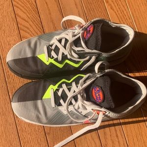 Nike LeBron 18 Low “Bugs Bunny Vs. Marvin the Martian”